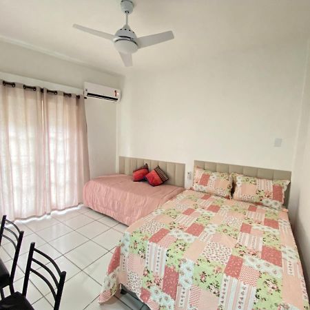 Apto Santos Gonzaga 50Mtrs Praia Екстериор снимка